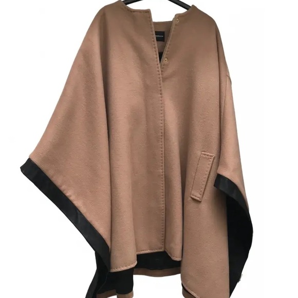Club Monaco wool Leather trimmed Poncho - Picture 11 of 11